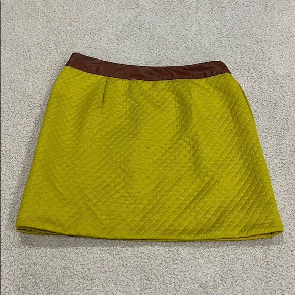 HD in Paris Asymmetrical Yellow And Brown Skirt Size 4 Petite - Picture 2 of 4